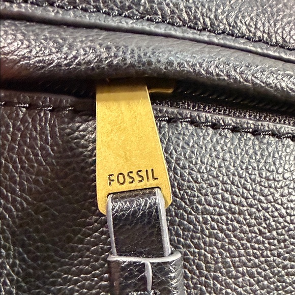Fossil Black Leather Shoulder Bag - Picture 5 of 11